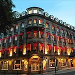 花园姆豪斯中央酒店 酒店