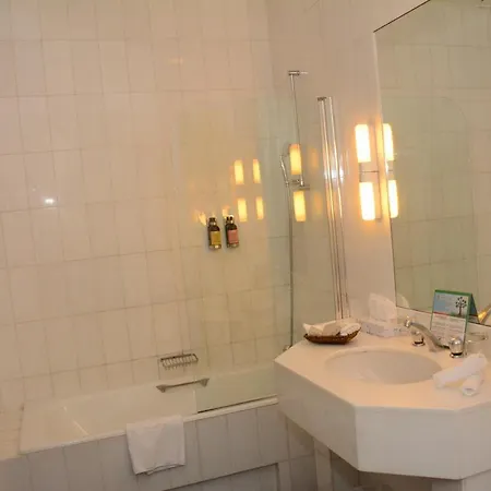 Du Parc - Centre 4*