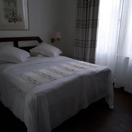Du Parc - Centre Hotel 4*