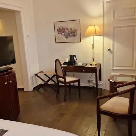 Hotel Du Parc - Centre 4*