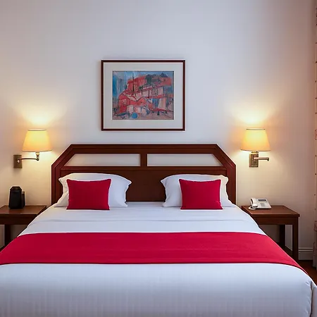 Du Parc - Centre Hotel 4*