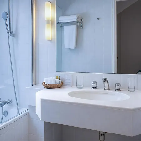 Hotel Du Parc - Centre 4*