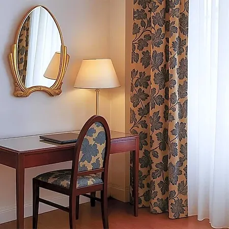 Du Parc - Centre 4*