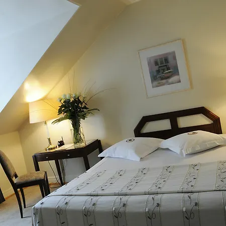 Hotell Du Parc - Centre 4*