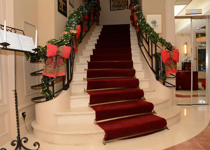 Du Parc - Centre Hotel