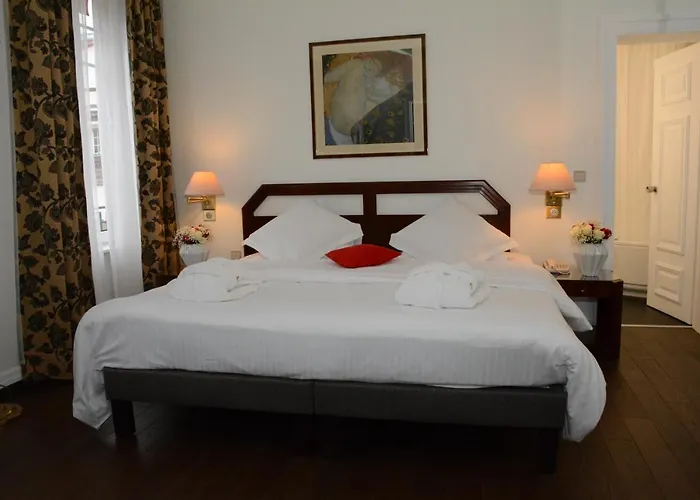 Du Parc - Centre Hotel