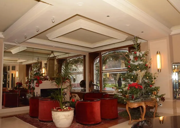 Du Parc - Centre Hotel 4*