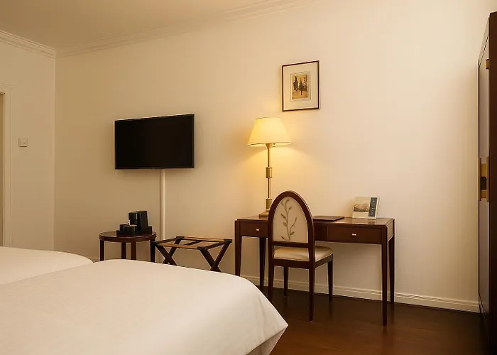 Du Parc - Centre Hotel